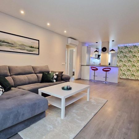 Emerald Apartment - Spacious Modern 2 Bedroom Benalmádena Εξωτερικό φωτογραφία